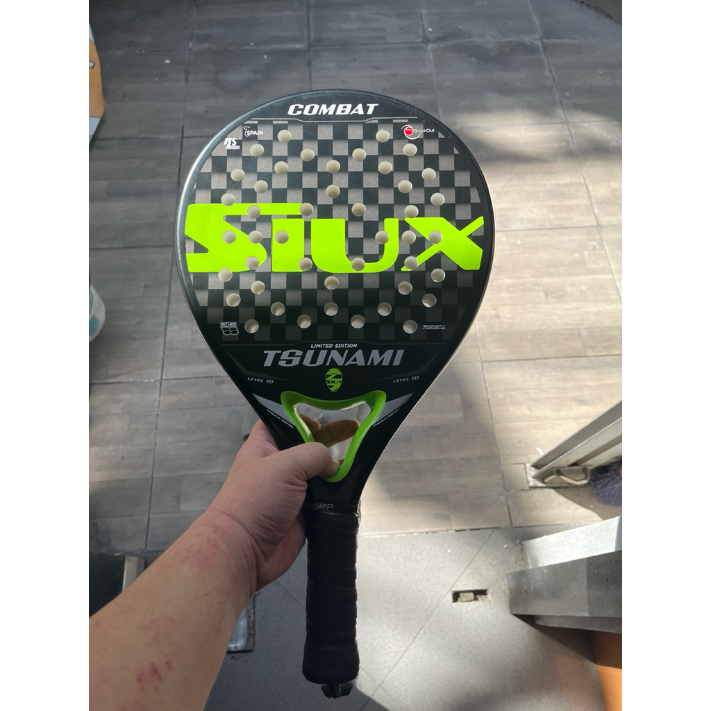 siux tsunami combat round, raket padel second