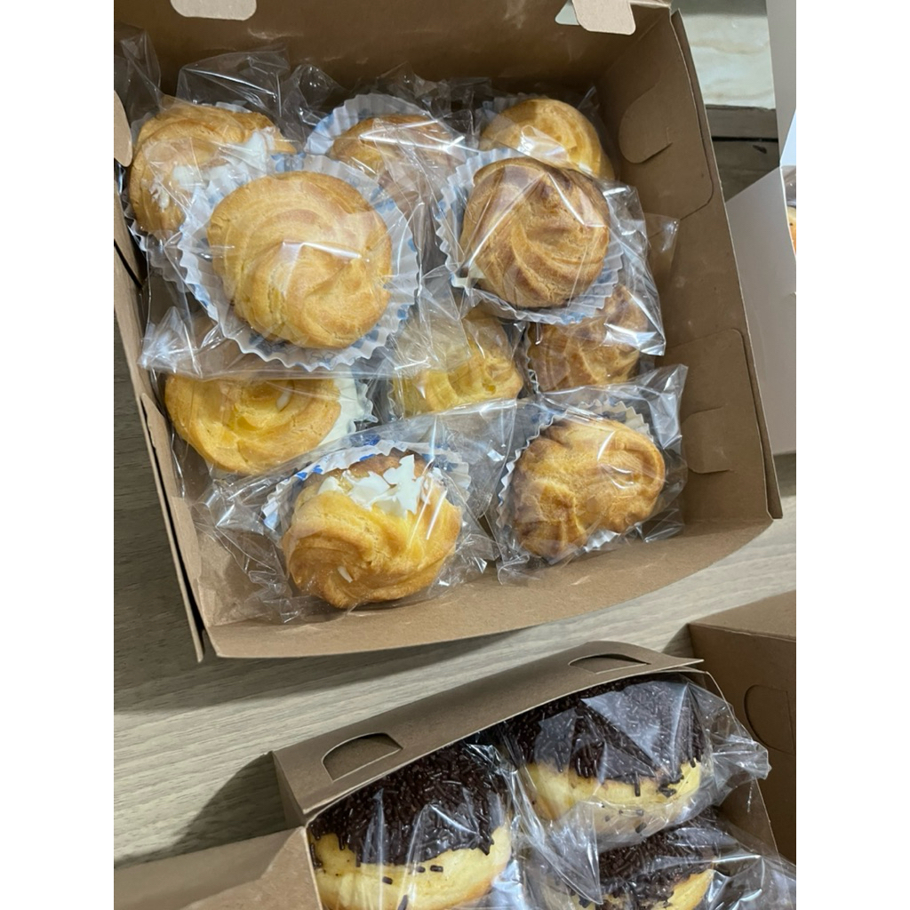 Soes Diplomat Cream