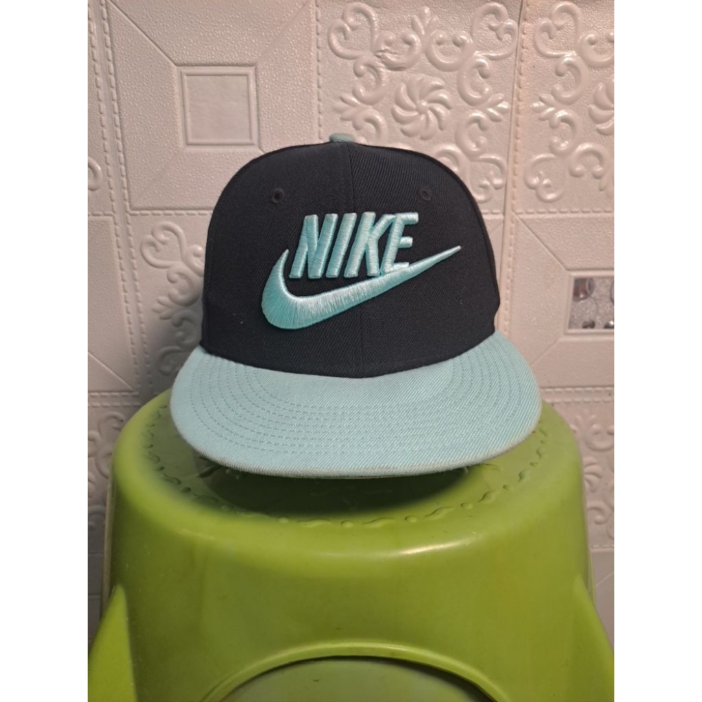 Topi second/bekas