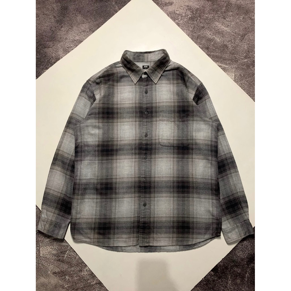 Flannel Uniqlo Second (Bukan thrift)