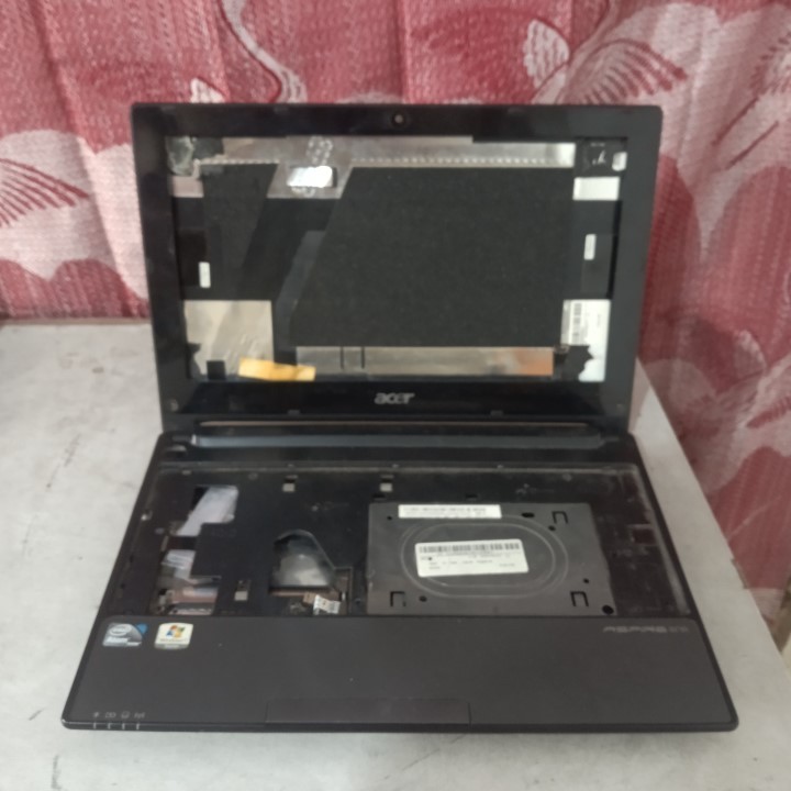 Casing Notebook Acer Aspire One D255 D255E Happy PAV70 NAV70 Second Bekas 322