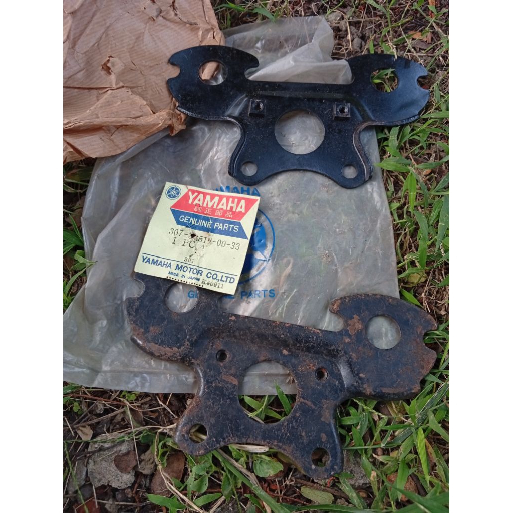 Dudukan pangkon speedometer spidometer YAMAHA YAS3, AS3, LS2, RD125