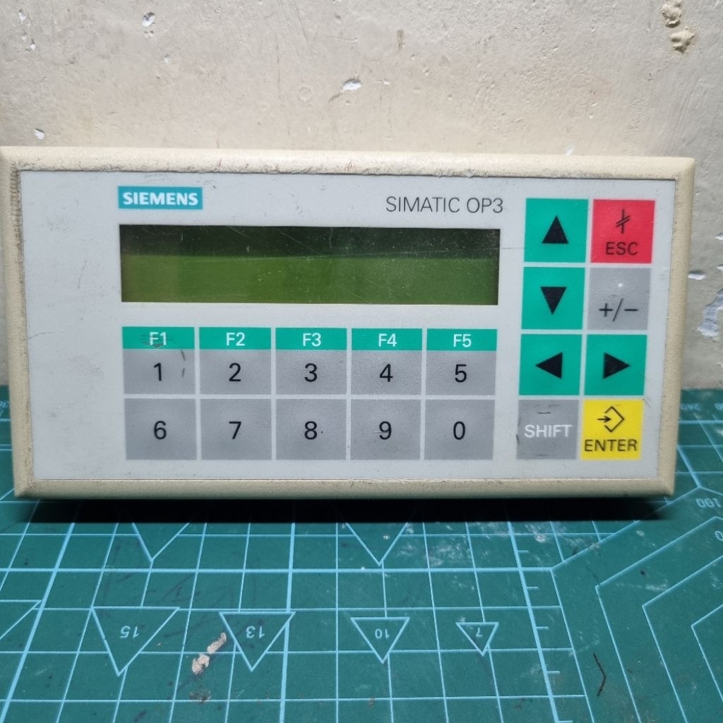 HMI Siemens SIMATIC OP3 6AV3503-1DB10