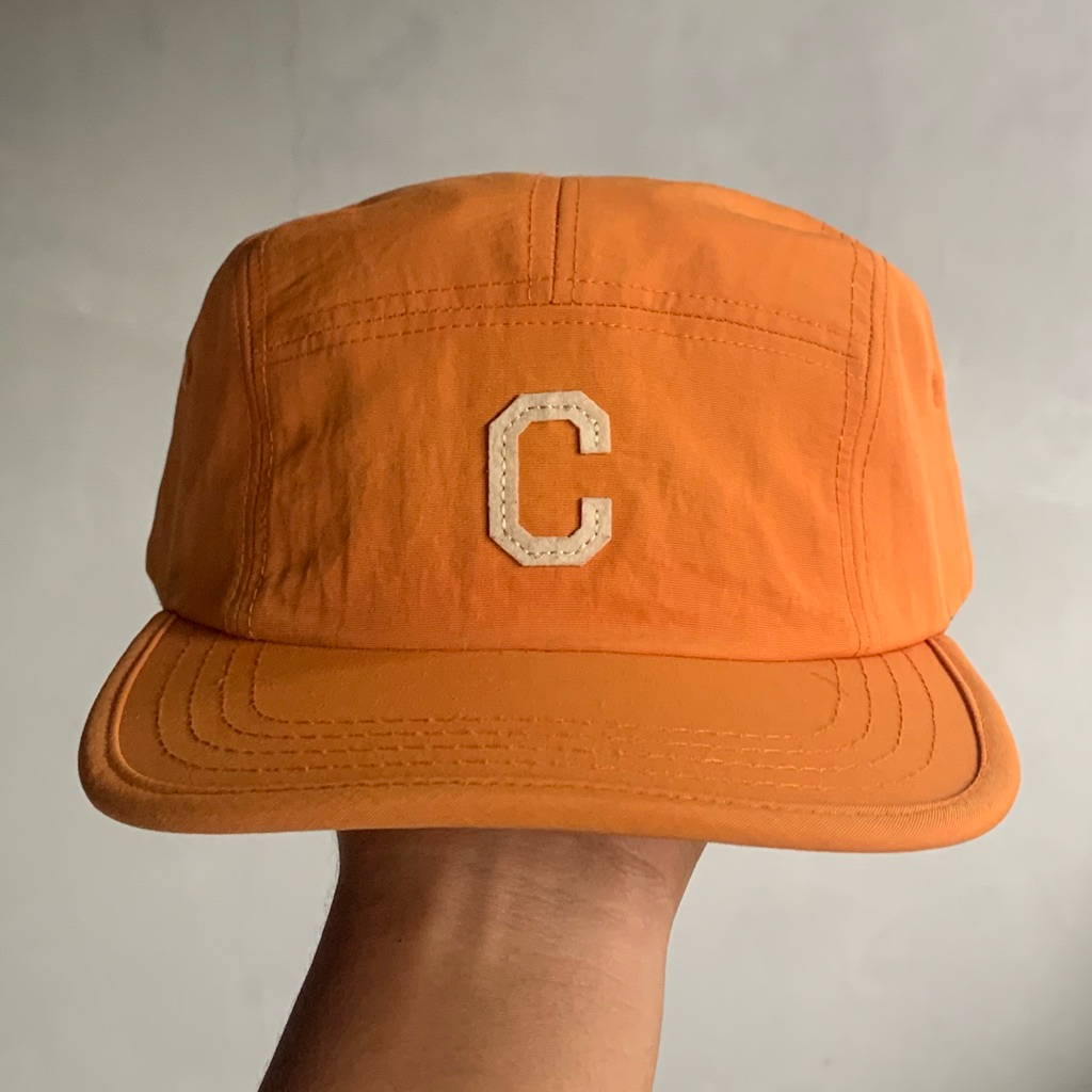 TOPI 5 PANEL COVERNAT LOGO BORDIR