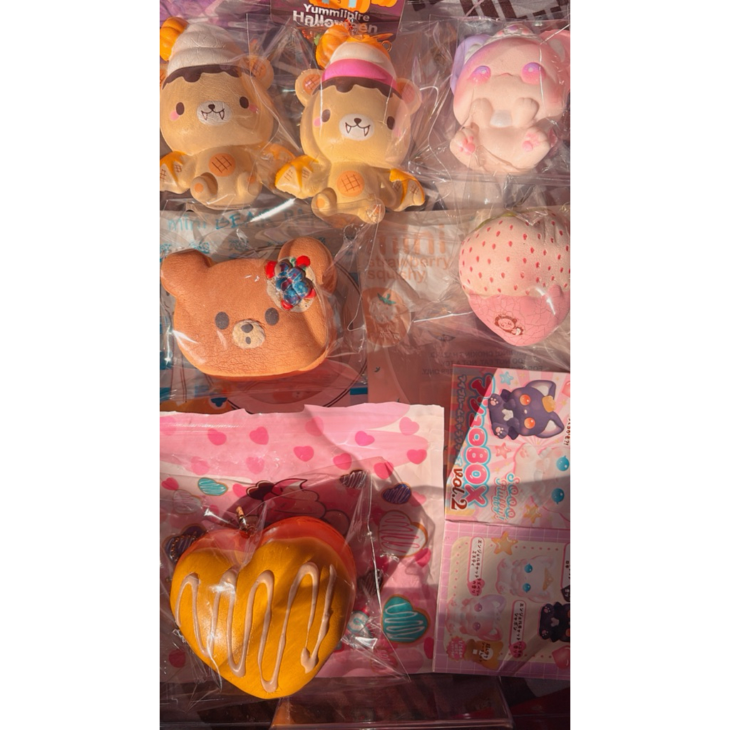 [READY STOCK] SQUISHY YUMMIIBEAR ANGEL CAT CREAMIICANDY IBLOOM MISTY BLIND BOX V4 MINI HEART DONUT P