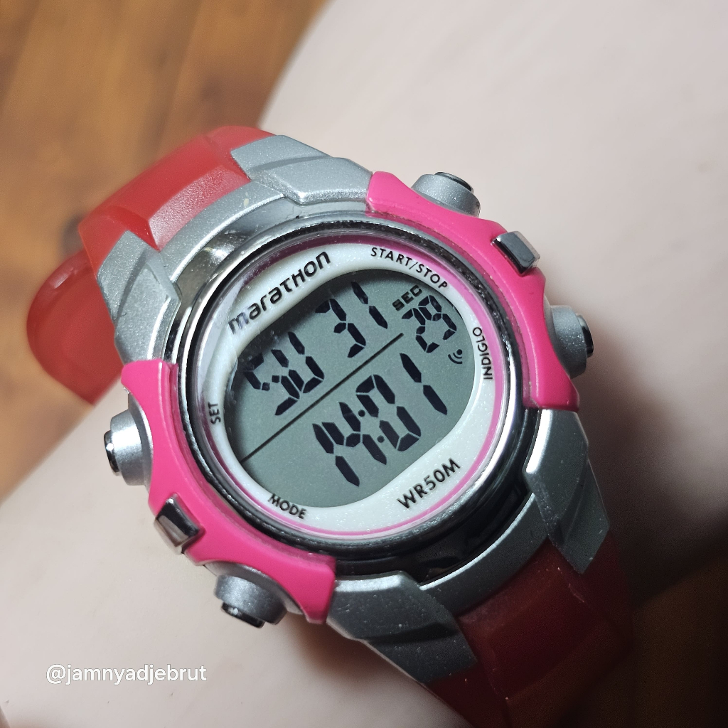 Jam Digital Timex Marathon T5K808 Pink Bekas