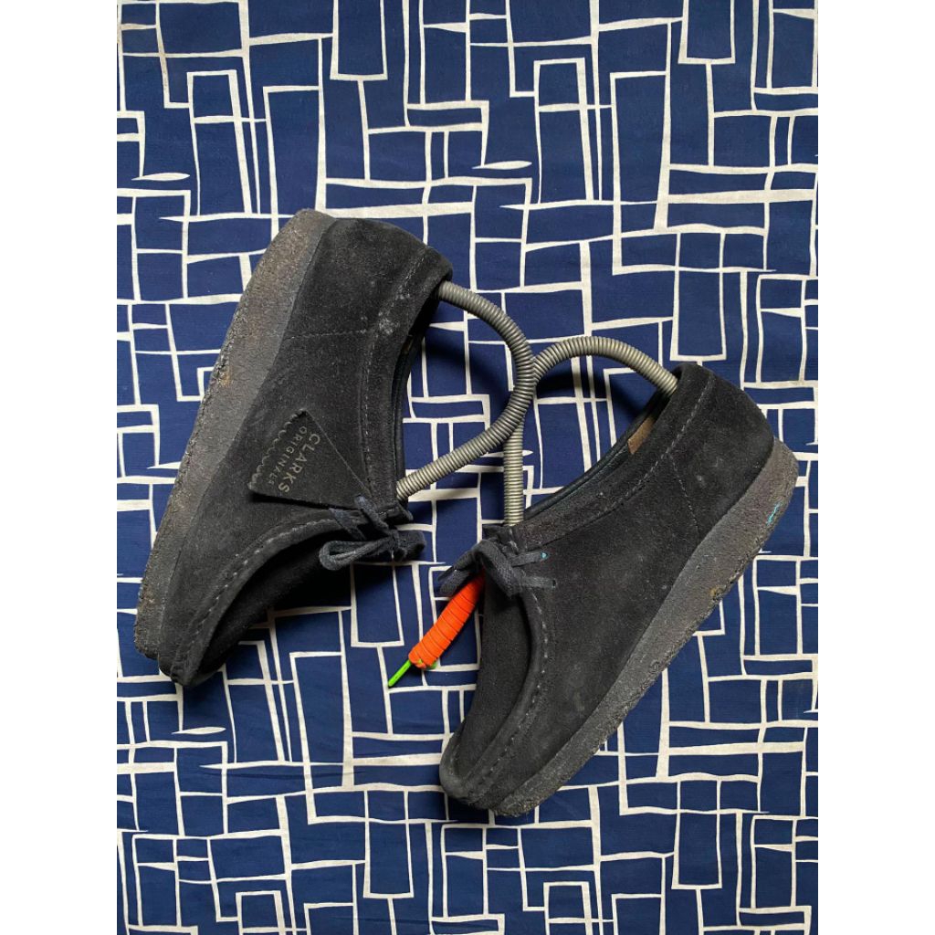 Sepatu Second Clarks Wallabe