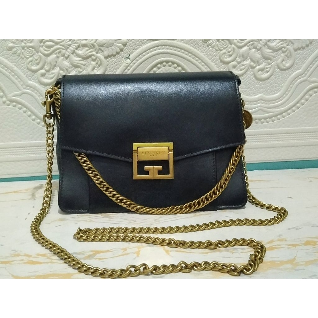 Tas Givenchy GV3 bag