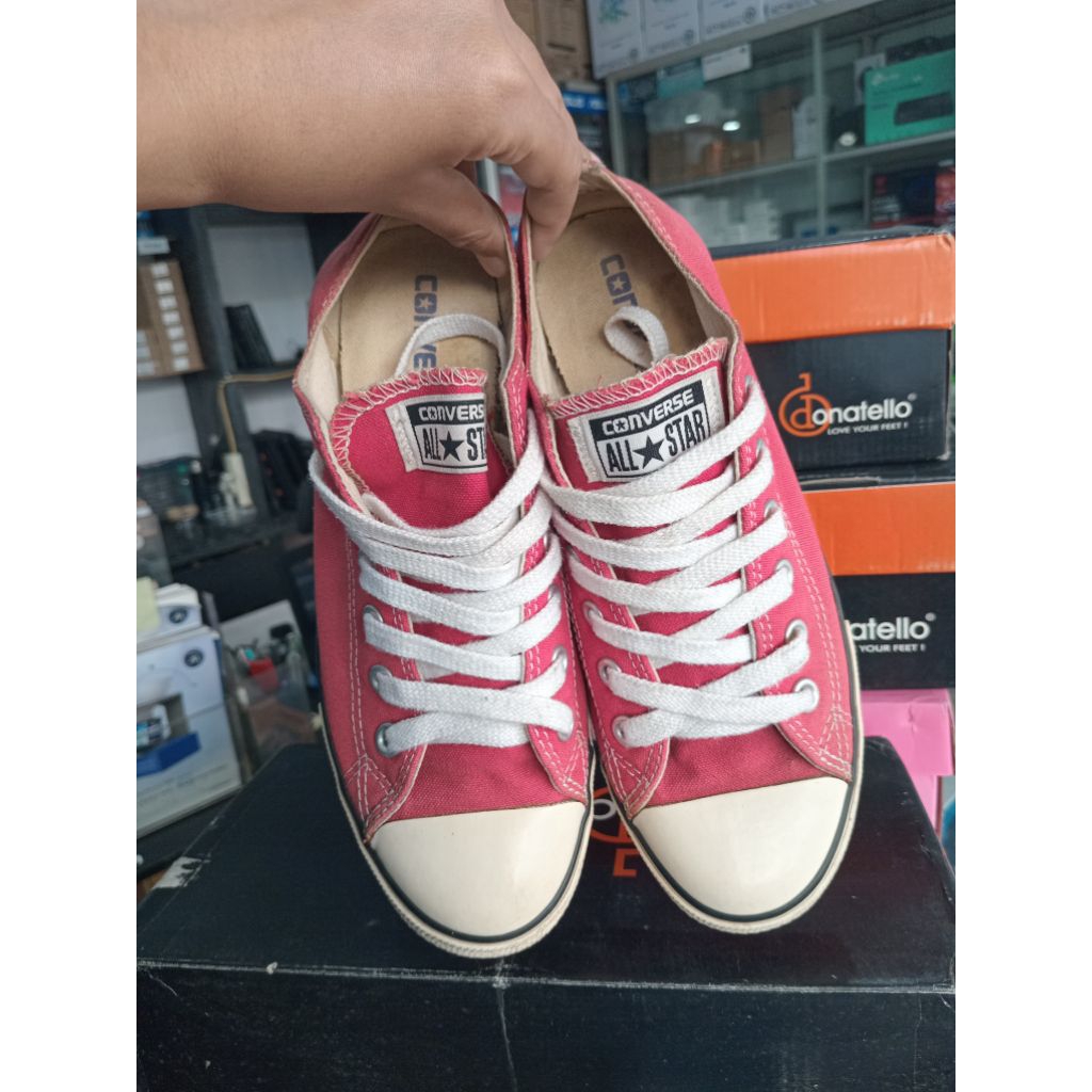 PL Sepatu Converse Sneakers Wanita