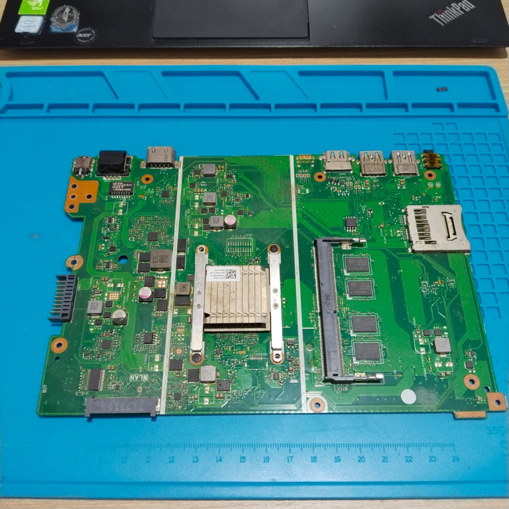 Mobo matot Asus x441 Ram 4gb copotan