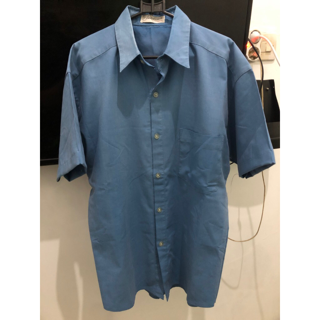 Kemeja Biru Laut (lengan pendek)