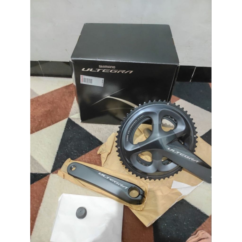 crankset Ultegra R8000 52-36 new BNIB