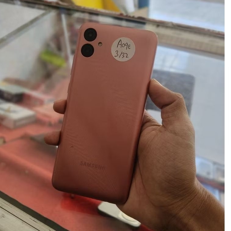 HP SECOND SAMSUNG A04e RAM 3/32