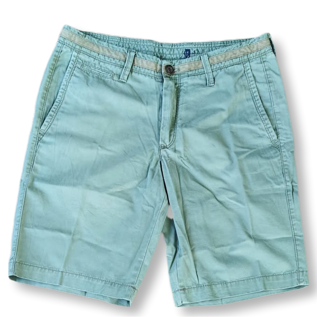GAP SHORT PANTS | CELANA PENDEK | MNZA