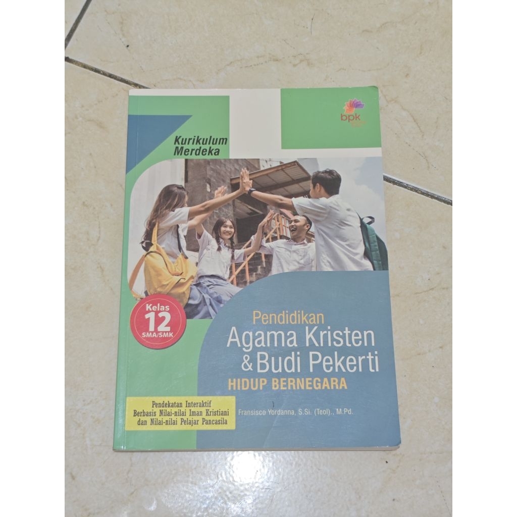 Buku Agama Kristen Kelas 12(SMA)