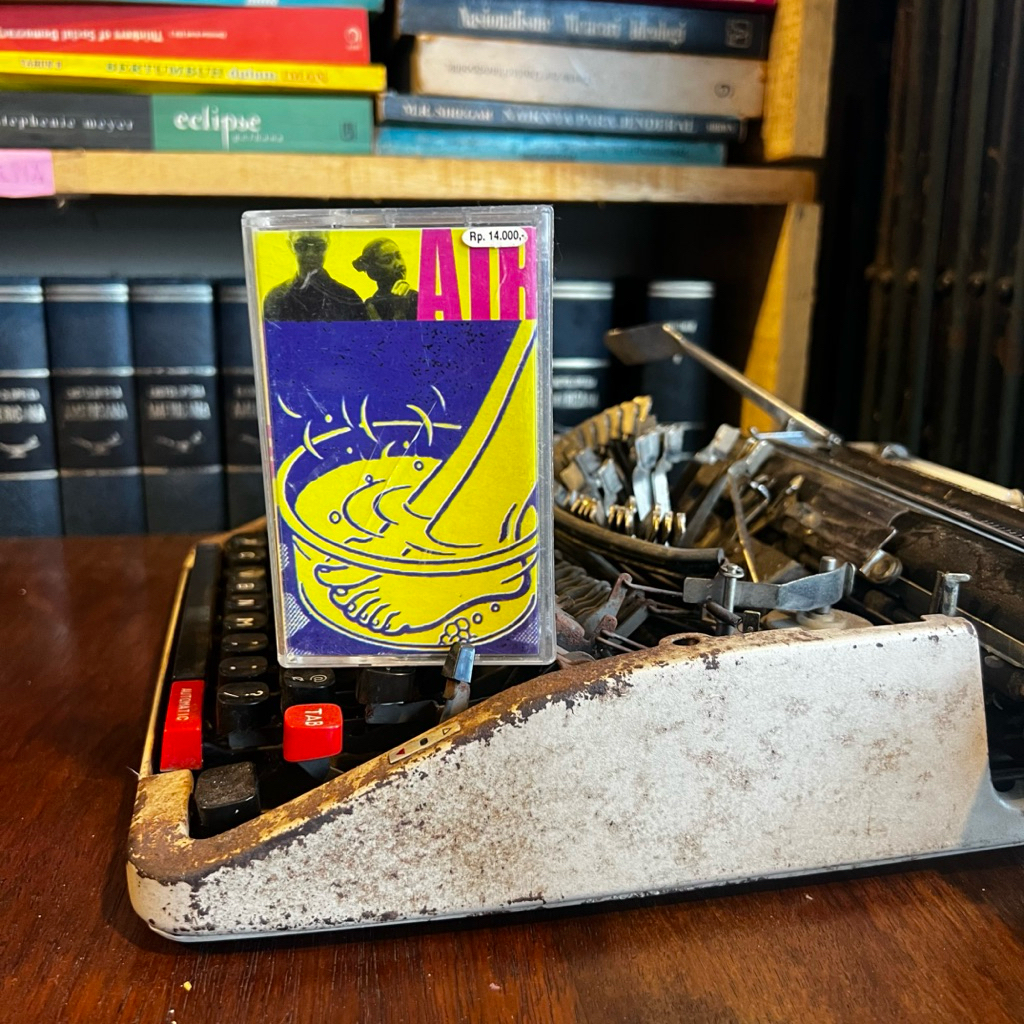 Kaset Pita Band AIR