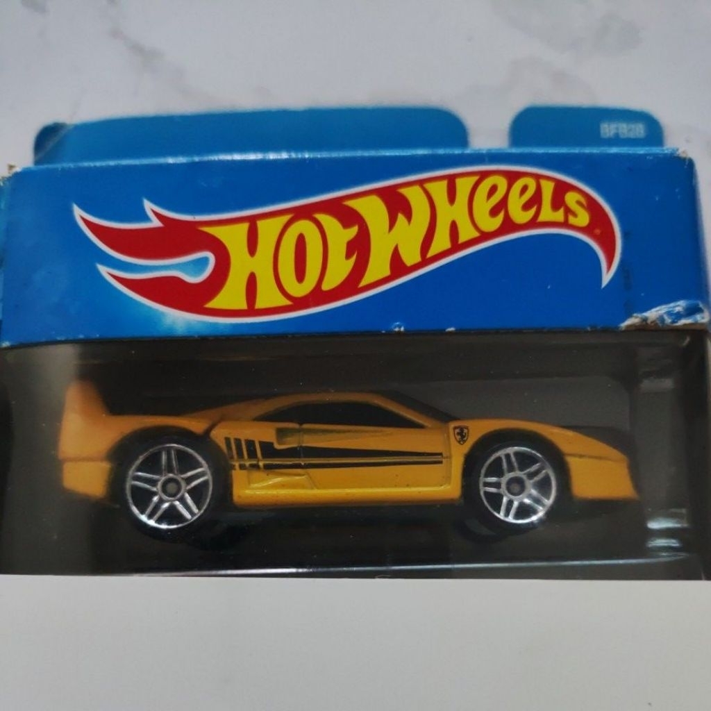 Hotwheels Loose Ferrari F40