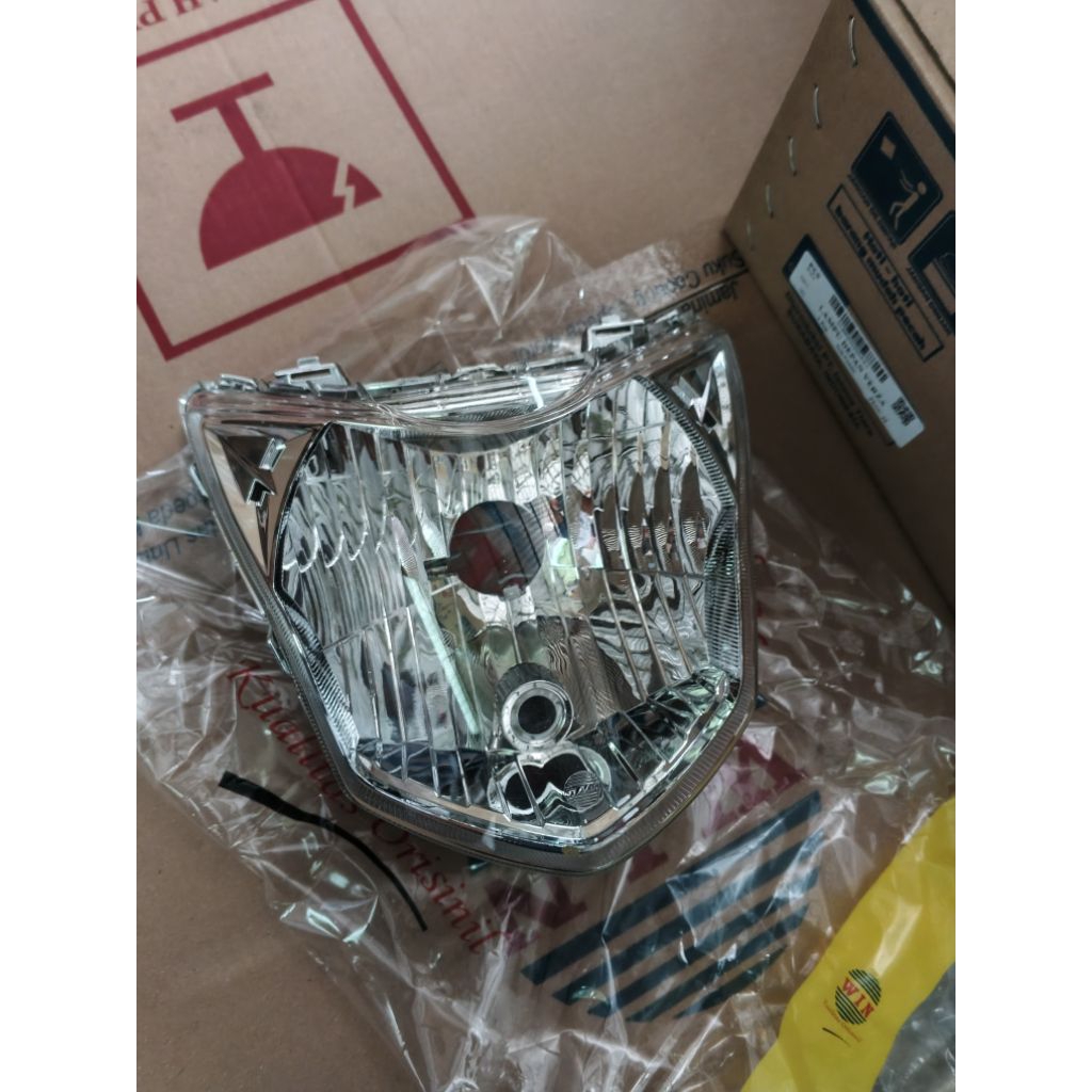 LAMPU REFLEKTOR VERZA