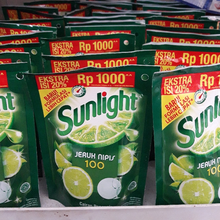 sunlight 1000 kemasan ekonomis netto 54ml 1000an cairan pencuci piring