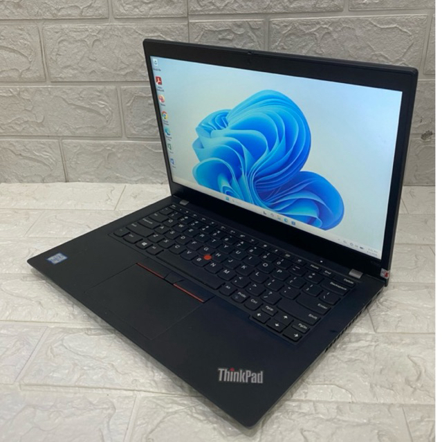 Lenovo Thinkpad X390 i5 8565U Ram 16gb