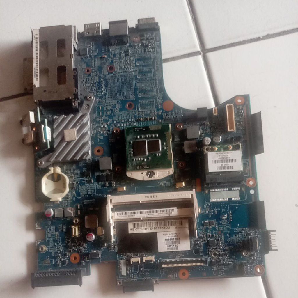 mobo laptop Hp probook 4520s kondisi matot bonus prosesor core i3