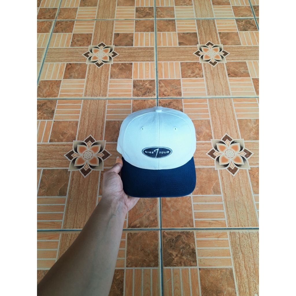 TOPI NIKE VTG TOUR 90'S