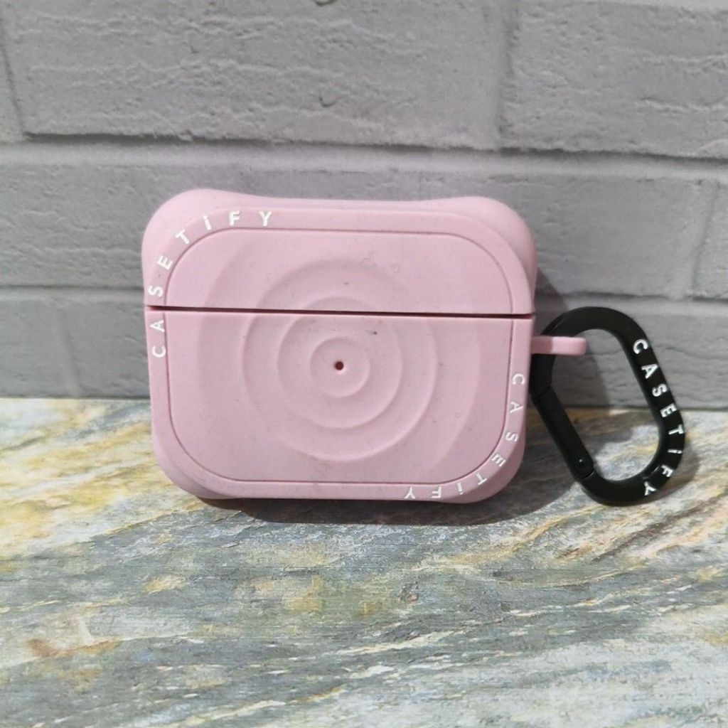 earphone case casetify pink