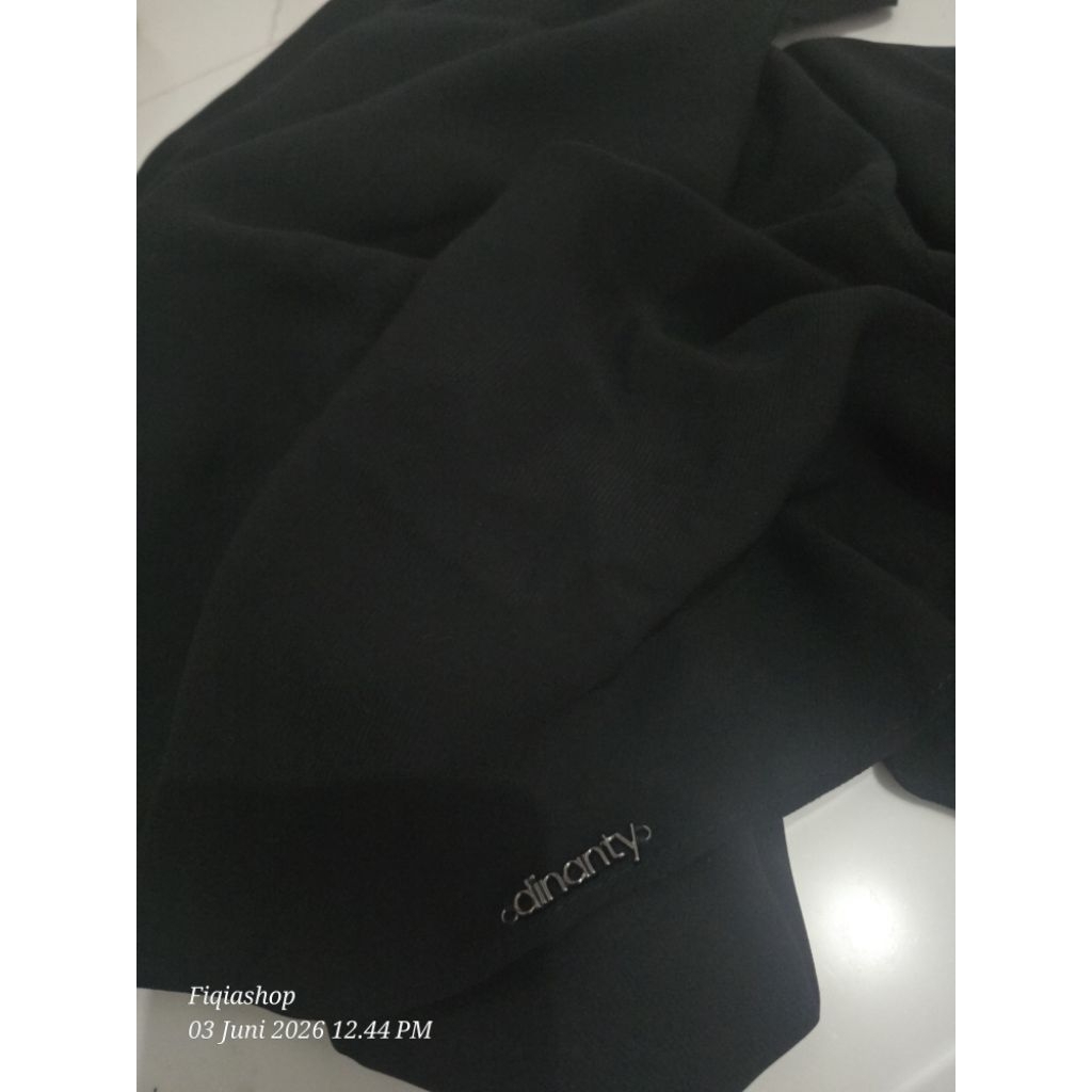 preloved khimar black nonpad huda dinanti
