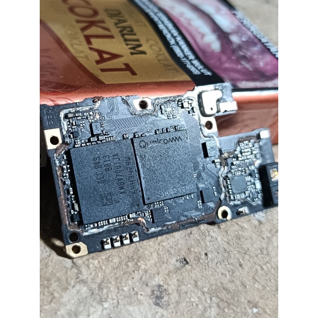 Mesin Vivo v17 pro bahan CPU UFS KM8V7001JA