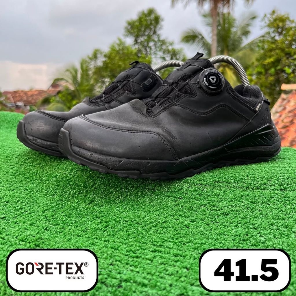 sepatu Gore-tex Black Boa 41.5