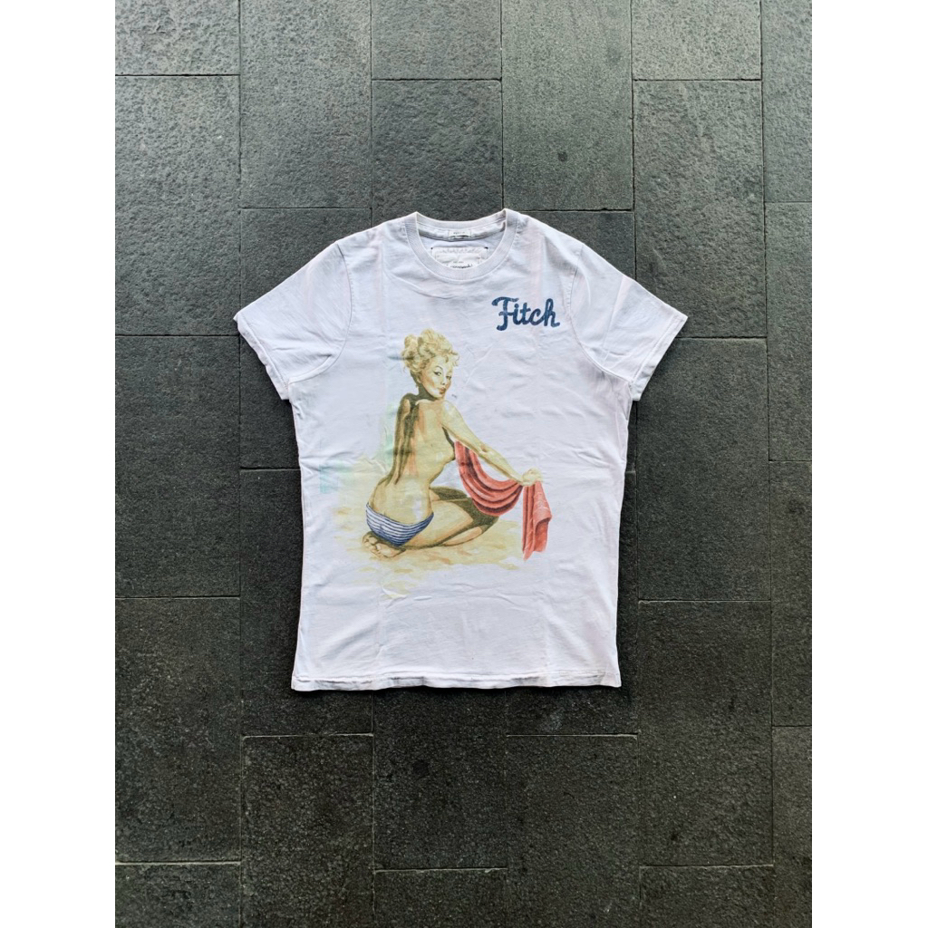 VINTAGE ABERCROMBIE JAPAN TEE