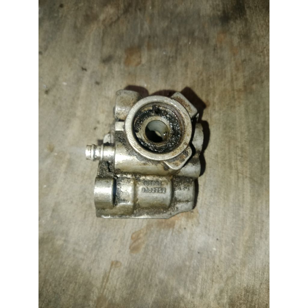 rumah keong pompa  oli Yamaha L2 super