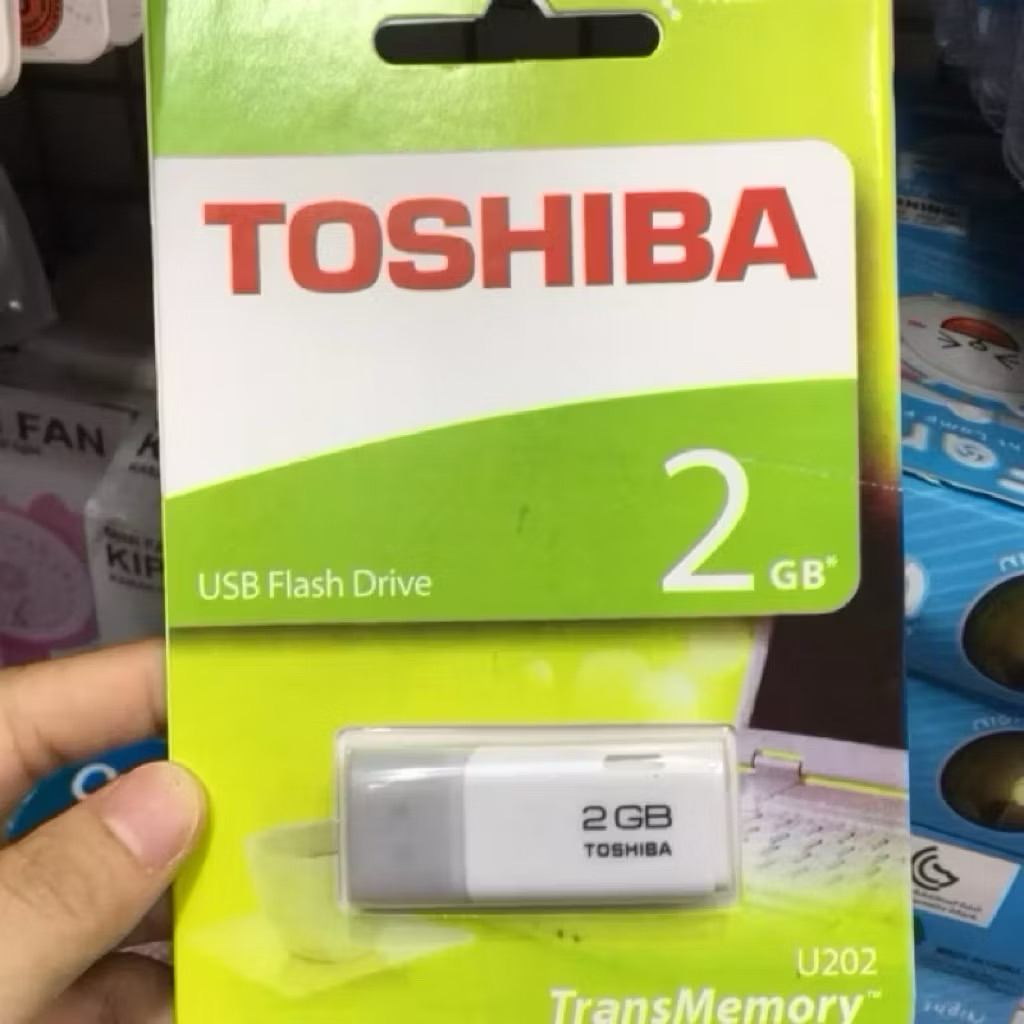 Flashdisk Otg Toshiba kapasitas 2GB Wajib Chat
