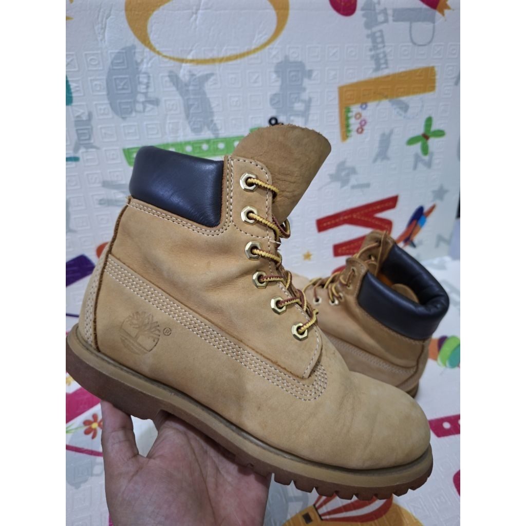 Sepatu Preloved Timberland Boots Size 36