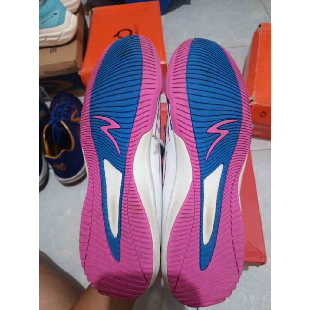 Sepatu Specs Lightspeed Reborn Putih 43