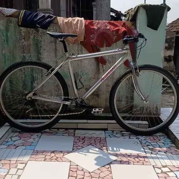 commuter bike basic wimcycle roadtech