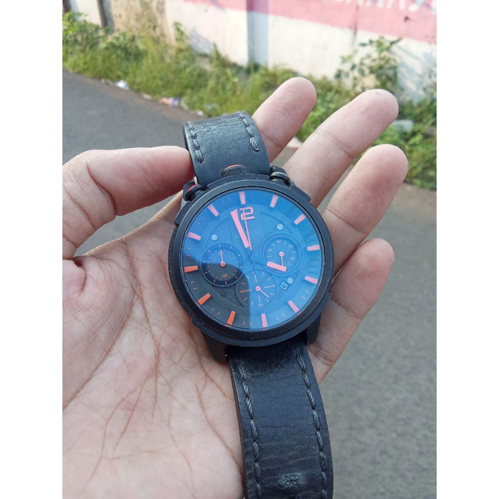Jam tangan Expedition E6620m