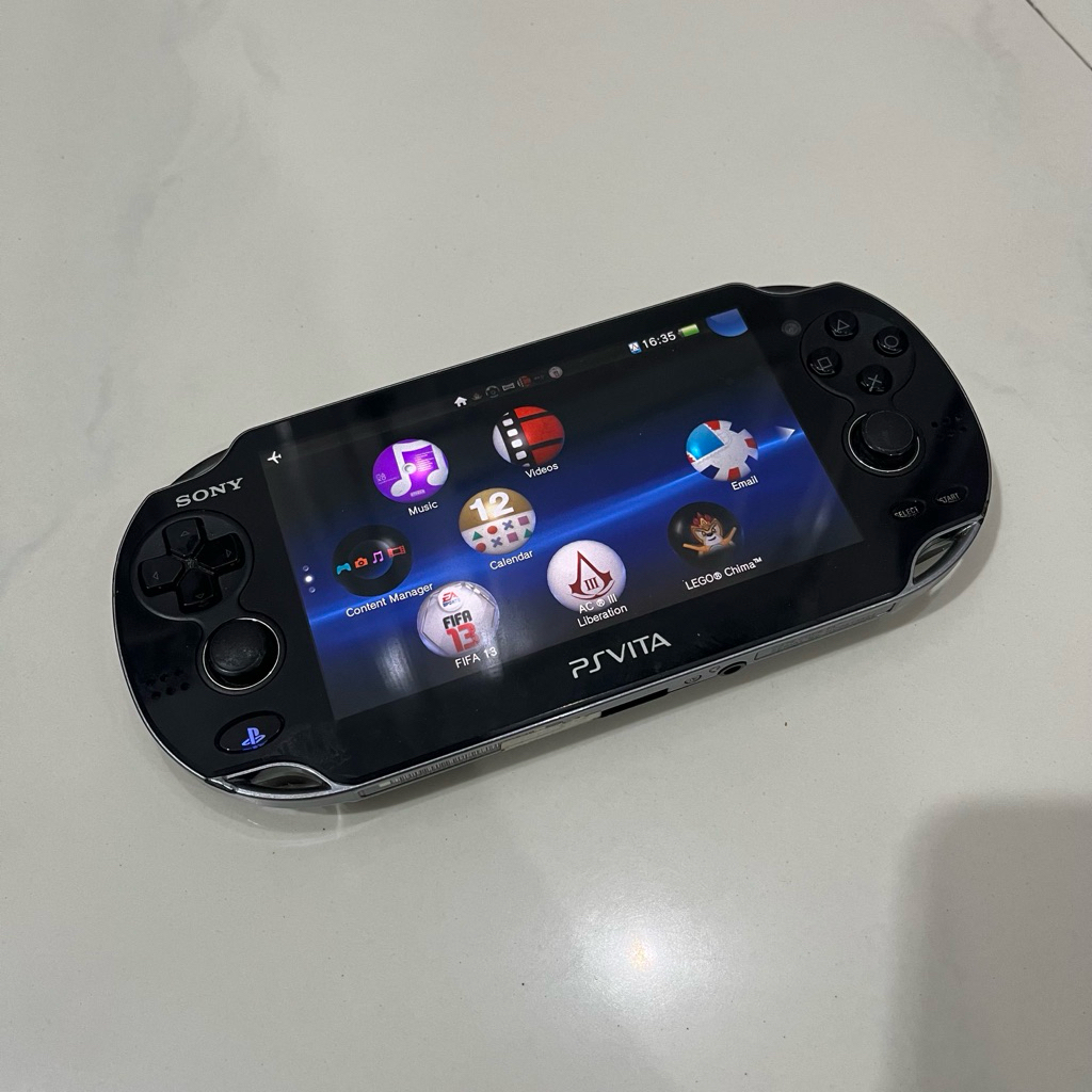 psp ps vita model pch-1004