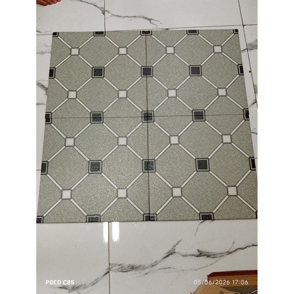 FITONIA GREY 40x40 Keramik lantai tekstur kulit jeruk