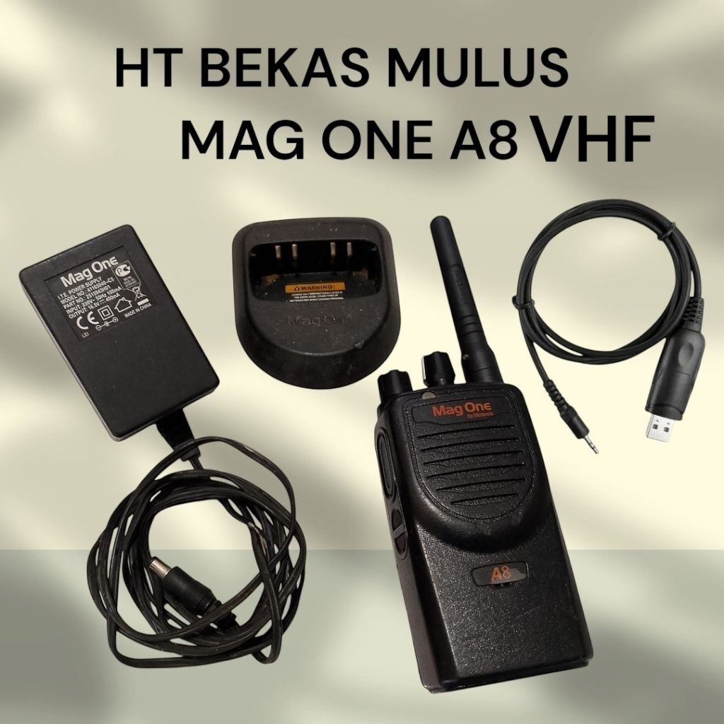 HT MAG ONE A8 VHF BEKAS NORMAL