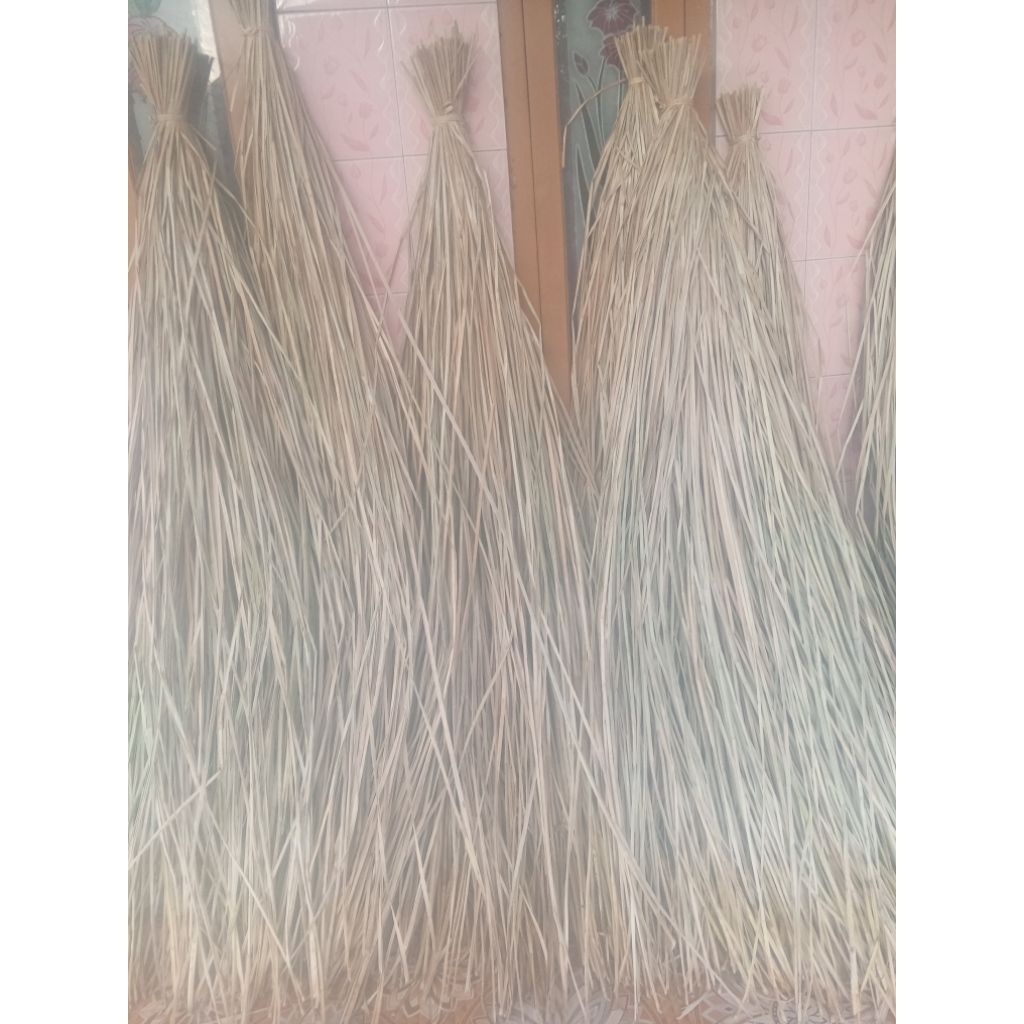 bahan anyaman rumput mendong kering