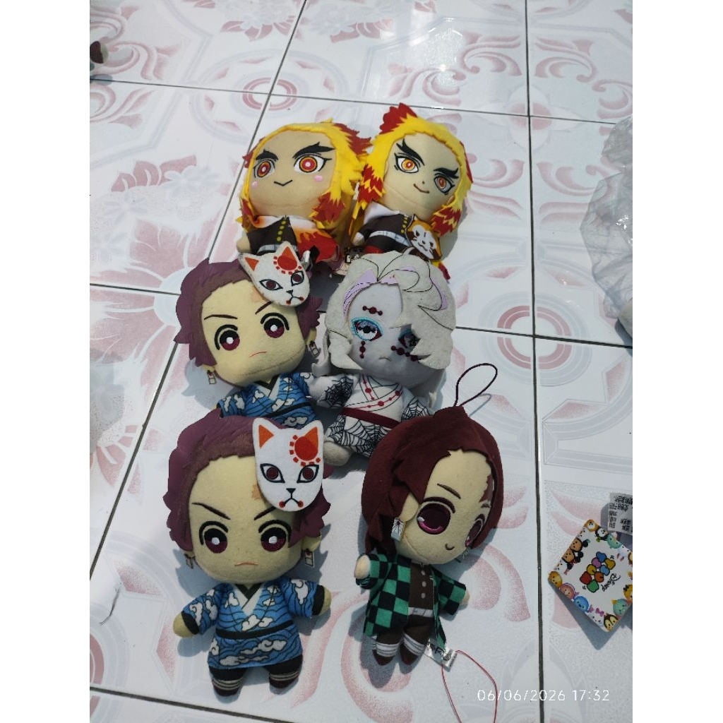 Harga satuan Plushie Kimetsu No Yaiba Rengoku Tanjiro Ori