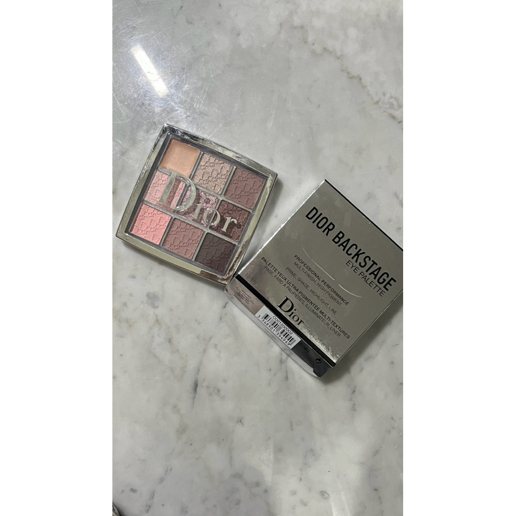 dior eyeshadow 002