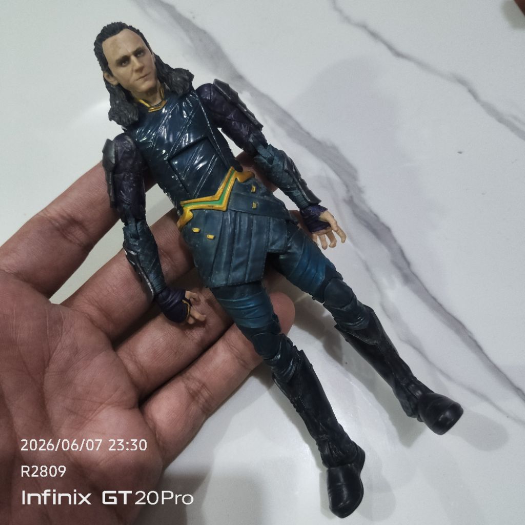 Figure Marvel Legends Thor Loki Original