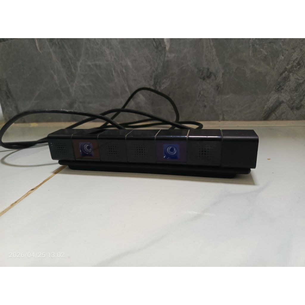 Camera PS4 bekas