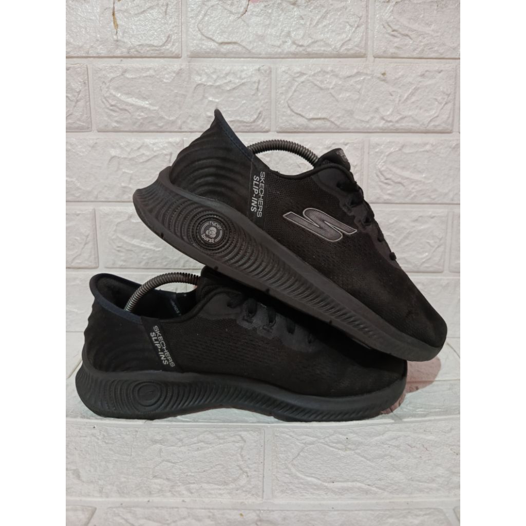Sepatu Sneakers Sk£ch£rs Slip Ins Go Walk Anywhere Fullblack size - 42,5