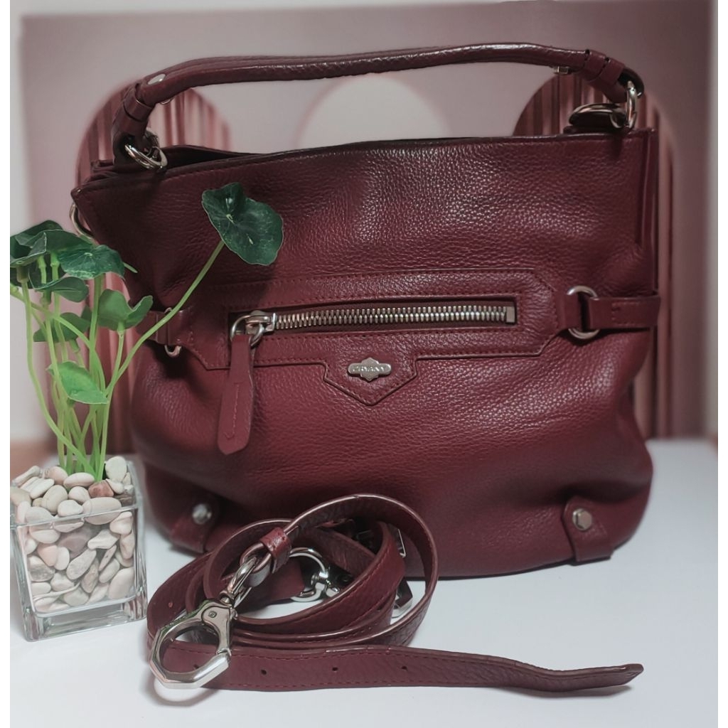 Oryani Shoulder Bag