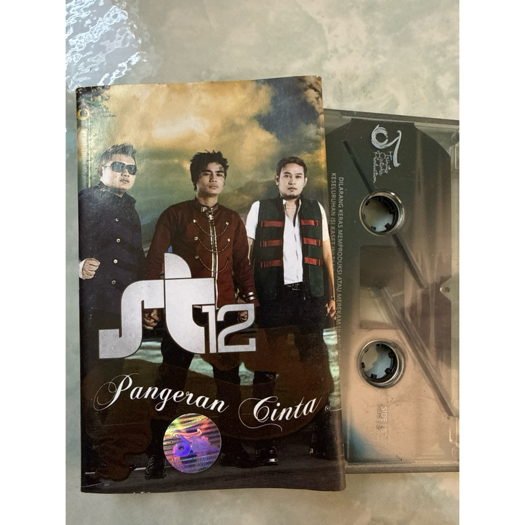 st12 pangeran cinta