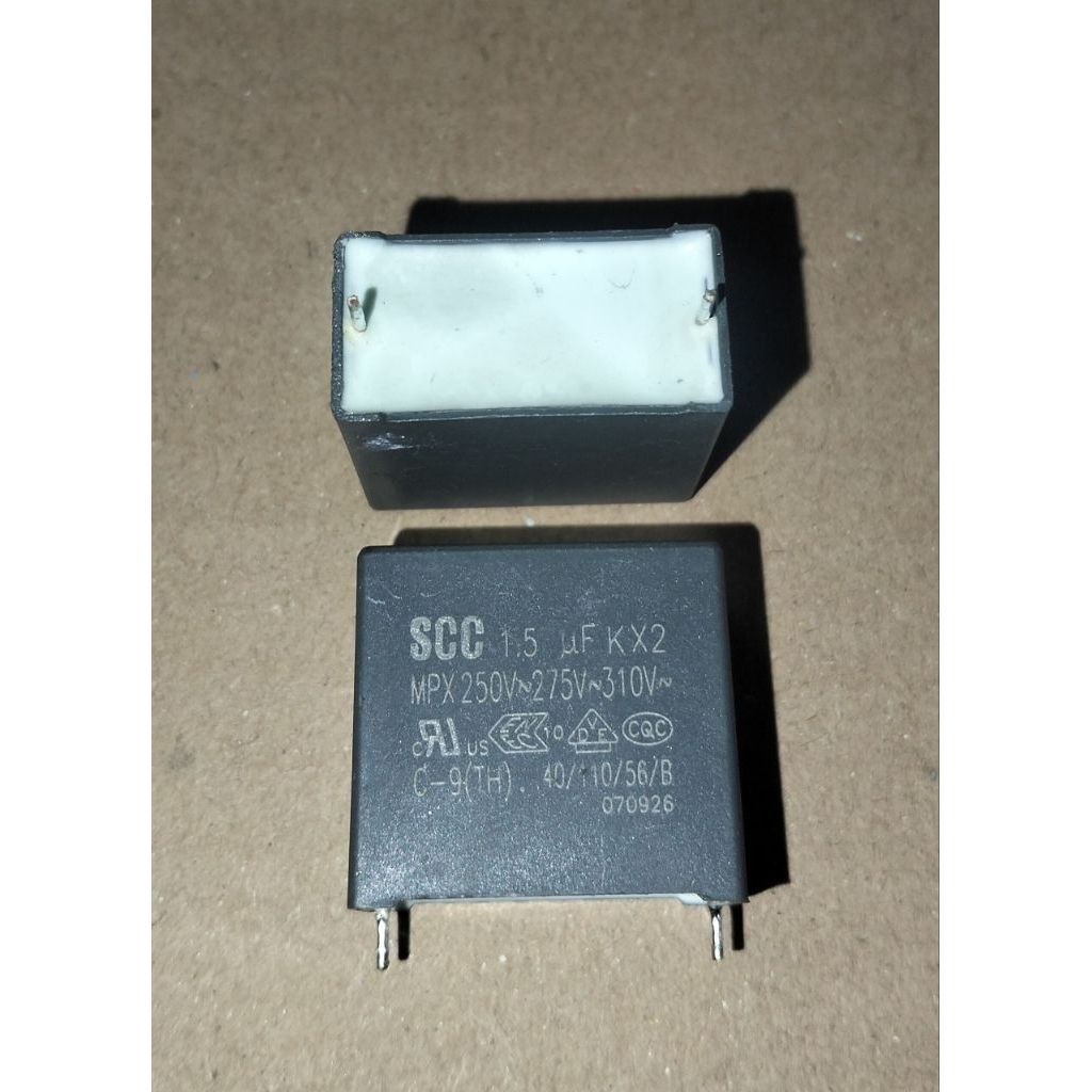 KAPASITOR SCC 1.5UF KX2 MPX 250V~275V~310V JARAK KAKI 2.2CM BEKAS