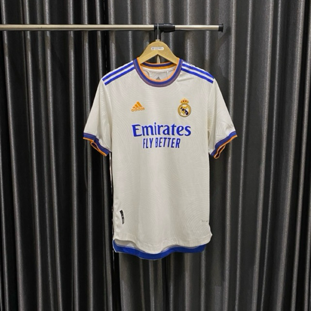 JERSEY RETRO REAL MADRID HOME 2021/2022 PLAYER ISSUE - JERSEY RETRO REALMADRID MUSIM 2021/2022